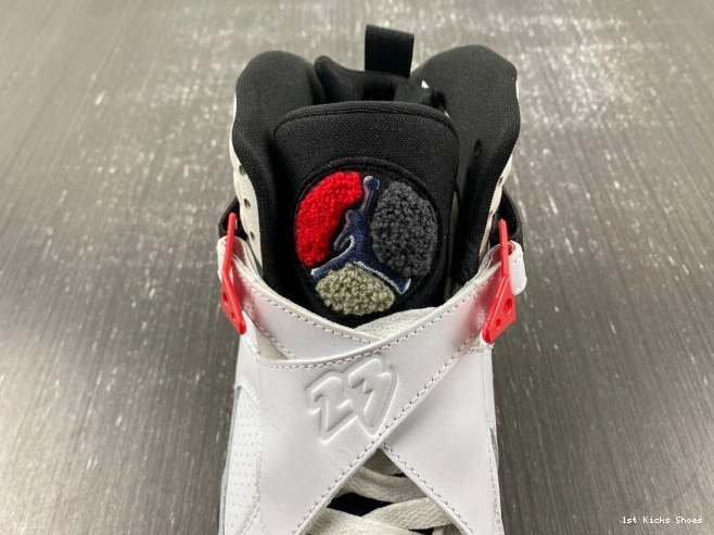 1st Kicks 305381-103 Bunny 8 (2013) Retro Bugs Air Jordan 0716